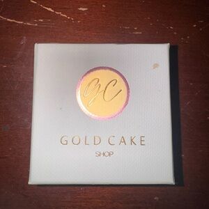 Gold Cake pink flower earrings
